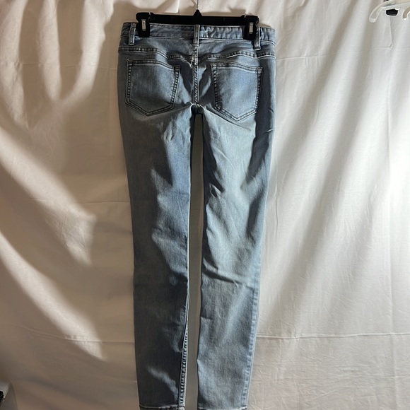 Free people young women jeans. - Picture 6 of 10